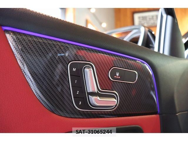 Mercedes Benz GLA-CLASS 2022-12 8315401-12