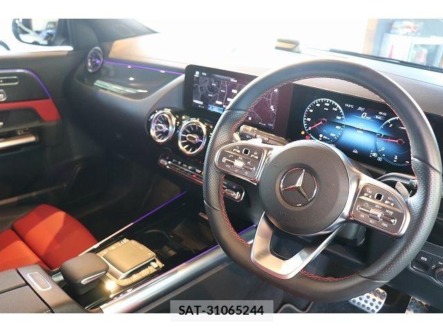 Mercedes Benz GLA-CLASS 2022-12 8315401-15