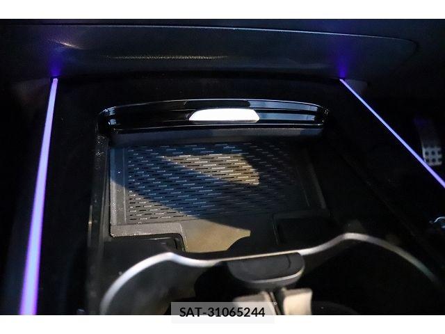 Mercedes Benz GLA-CLASS 2022-12 8315401-23