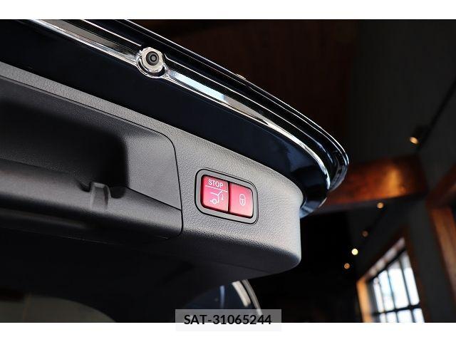Mercedes Benz GLA-CLASS 2022-12 8315401-26