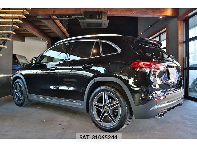 Mercedes Benz GLA-CLASS 2022-12 8315401-3
