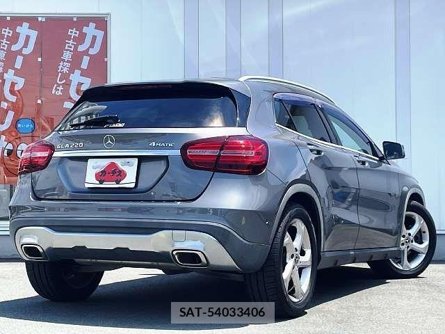 Mercedes Benz GLA-CLASS 2017-09 8315404-2