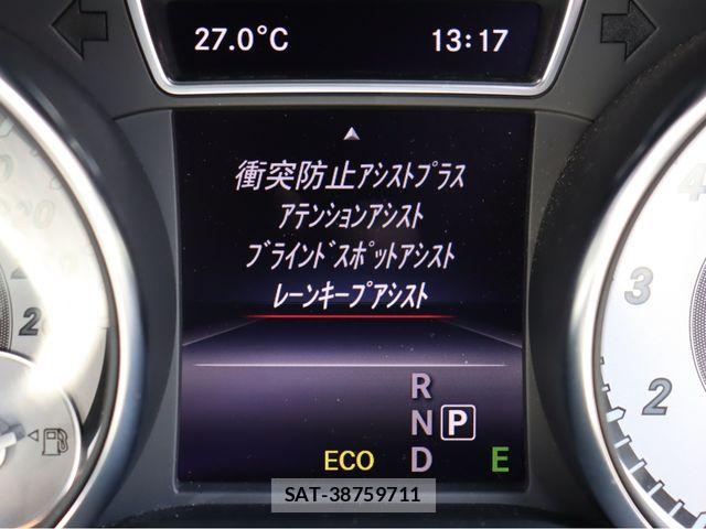 Mercedes Benz GLA-CLASS 2014-01 8315405-11
