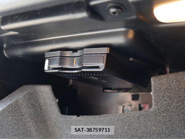 Mercedes Benz GLA-CLASS 2014-01 8315405-12