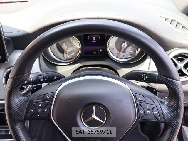 Mercedes Benz GLA-CLASS 2014-01 8315405-14