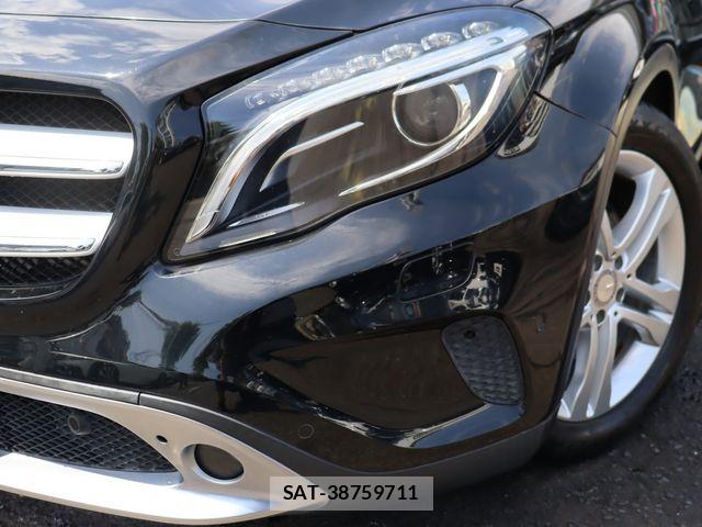 Mercedes Benz GLA-CLASS 2014-01 8315405-18