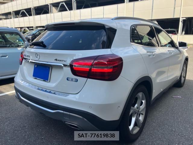 Mercedes Benz GLA-CLASS 2020-01 8315403-9