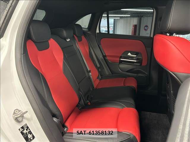 Mercedes Benz GLA-CLASS 2021-02 8336753-7