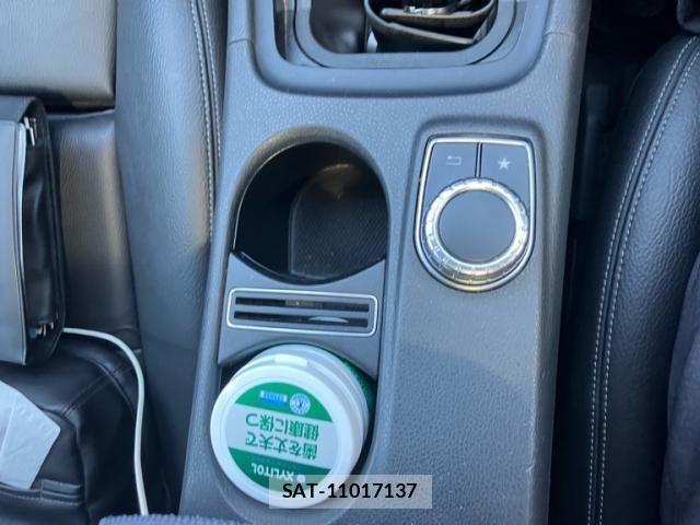 Mercedes Benz GLA-CLASS 2017-11 8366960-25