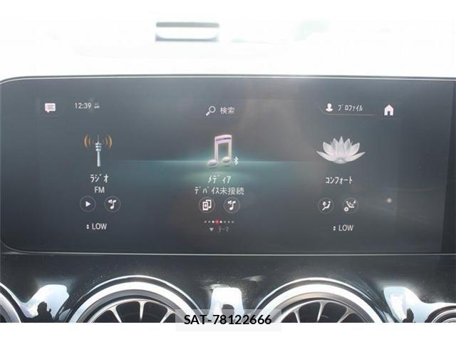 Mercedes Benz GLA-CLASS 2021-06 8413555-2