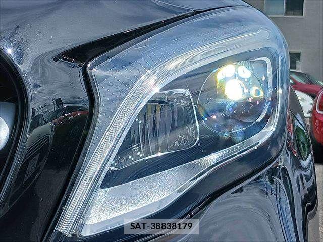 Mercedes Benz GLA-CLASS 2018-10 8413553-11