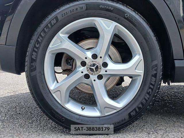 Mercedes Benz GLA-CLASS 2018-10 8413553-12