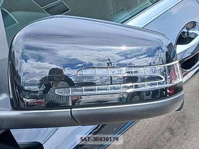 Mercedes Benz GLA-CLASS 2018-10 8413553-23