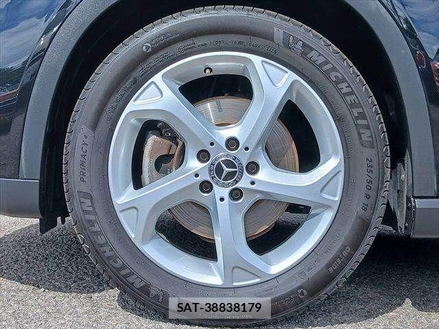 Mercedes Benz GLA-CLASS 2018-10 8413553-25
