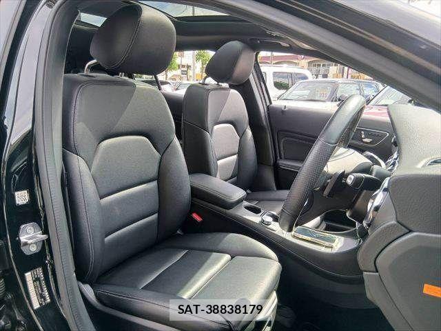 Mercedes Benz GLA-CLASS 2018-10 8413553-6