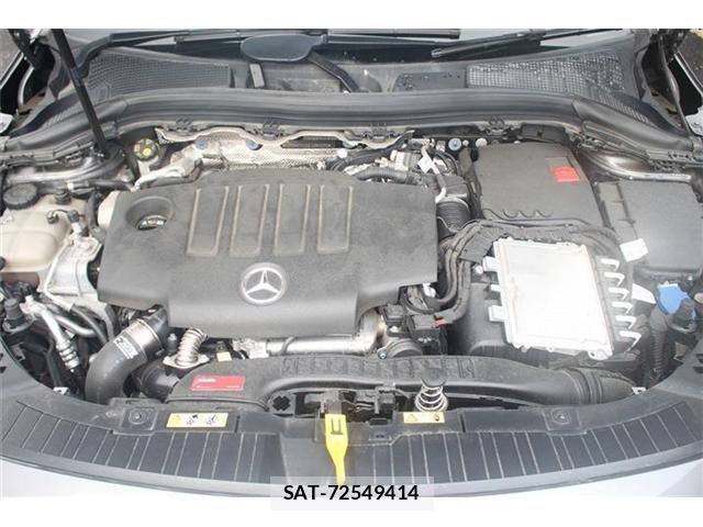 Mercedes Benz GLA-CLASS 2021-08 8413550-17