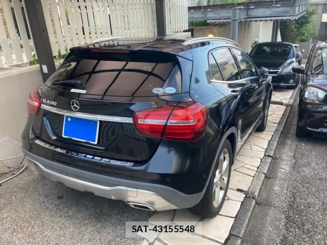 Mercedes Benz GLA-CLASS 2017-10 8485737-2