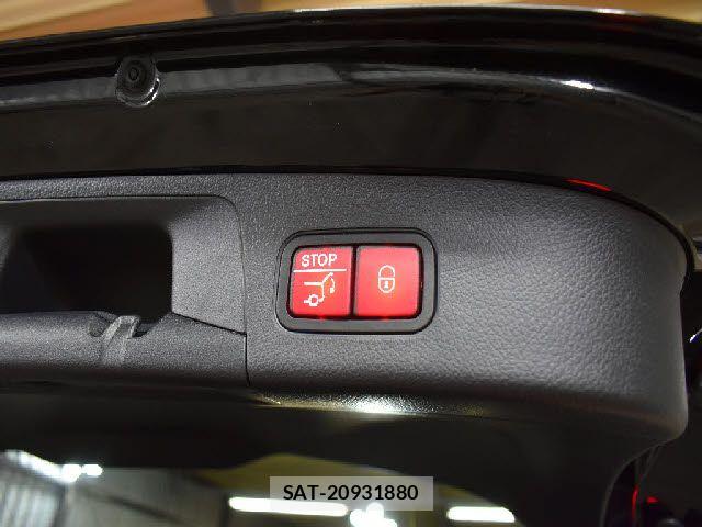 Mercedes Benz GLA-CLASS 2023-10 8485735-20