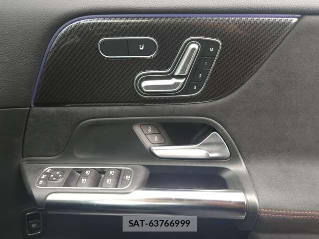 Mercedes Benz GLA-CLASS 2021-08 8485731-9