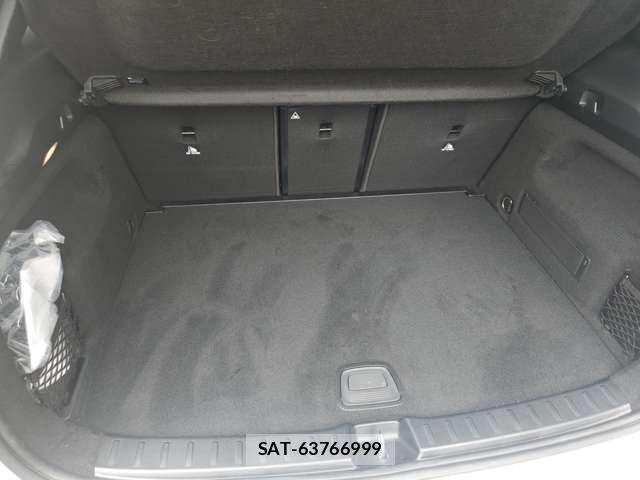 Mercedes Benz GLA-CLASS 2021-08 8485731-4