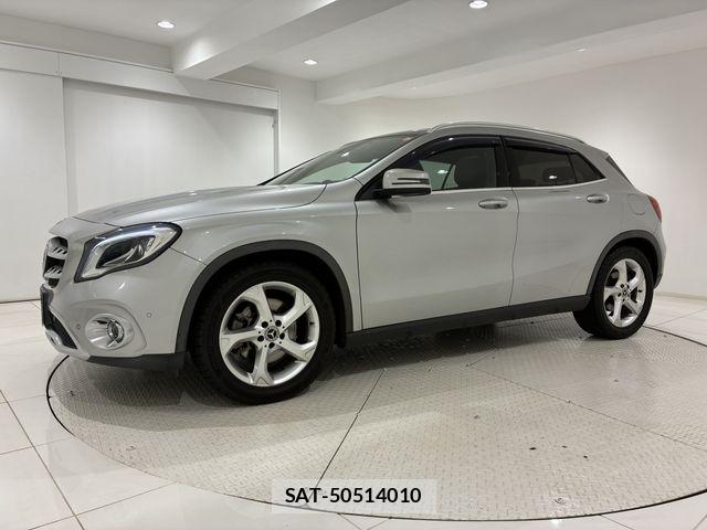 Mercedes Benz GLA-CLASS 2017-11 8525734-11