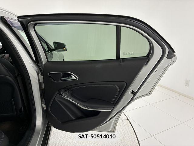 Mercedes Benz GLA-CLASS 2017-11 8525734-12
