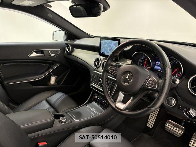 Mercedes Benz GLA-CLASS 2017-11 8525734-1