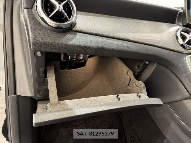 Mercedes Benz GLA-CLASS 2018-11 8525732-12