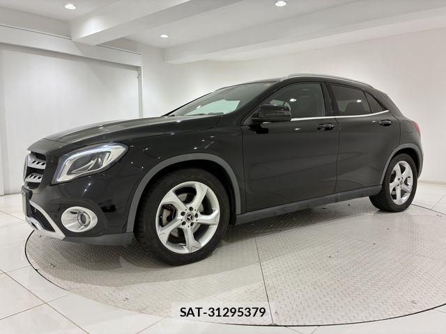 Mercedes Benz GLA-CLASS 2018-11 8525732-15