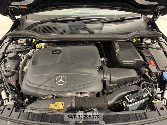 Mercedes Benz GLA-CLASS 2018-11 8525732-21