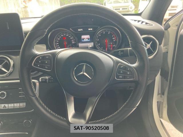 Mercedes Benz GLA-CLASS 2017-10 8525733-12