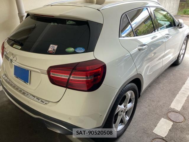 Mercedes Benz GLA-CLASS 2017-10 8525733-2