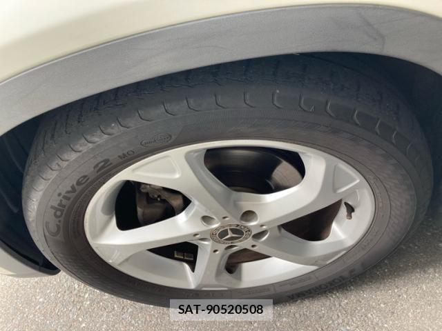 Mercedes Benz GLA-CLASS 2017-10 8525733-7