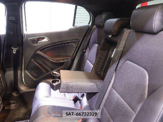 Mercedes Benz GLA-CLASS 2018-02 8562644-29