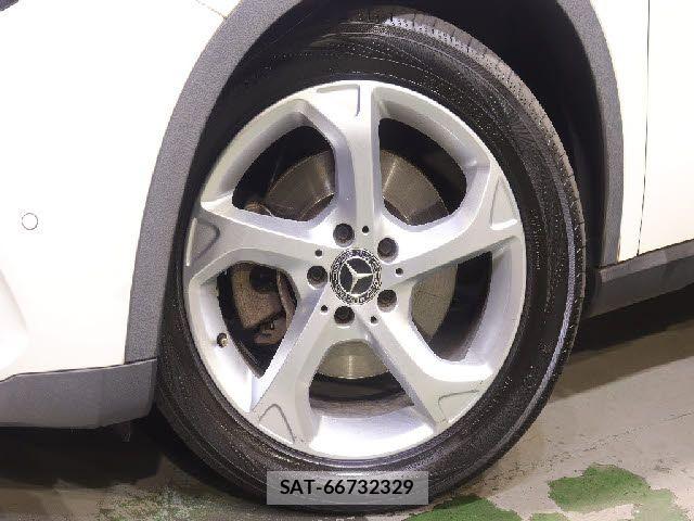 Mercedes Benz GLA-CLASS 2018-02 8562644-7