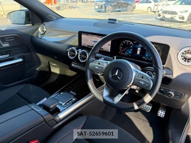 Mercedes Benz GLA-CLASS 2023-12 8627671-1