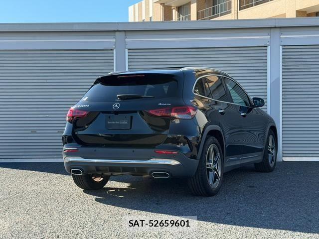 Mercedes Benz GLA-CLASS 2023-12 8627671-2