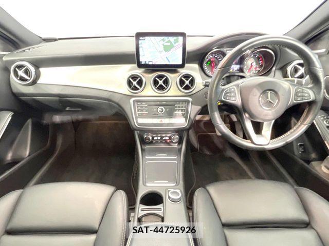 Mercedes Benz GLA-CLASS 2019-01 8627673-1