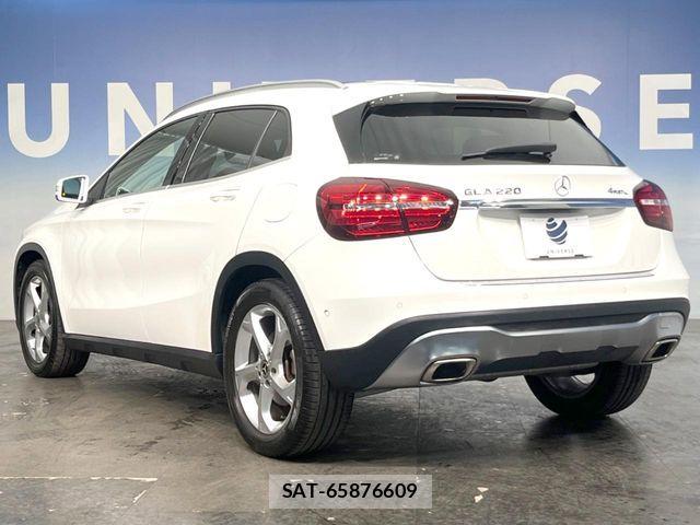 Mercedes Benz GLA-CLASS 2019-06 8627672-14