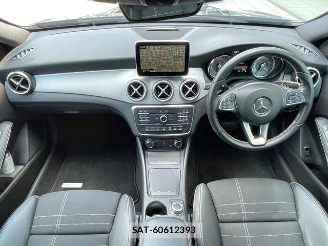 Mercedes Benz GLA-CLASS 2016-08 8627675-1