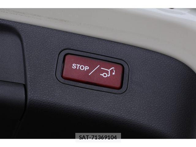 Mercedes Benz GLA-CLASS 2017-12 8660202-29