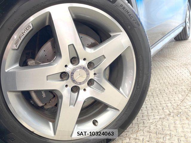 Mercedes Benz GLA-CLASS 2014-08 8657572-15