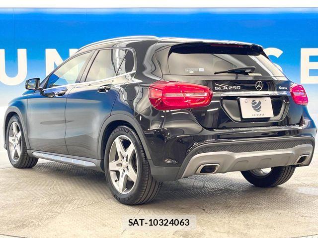 Mercedes Benz GLA-CLASS 2014-08 8657572-19