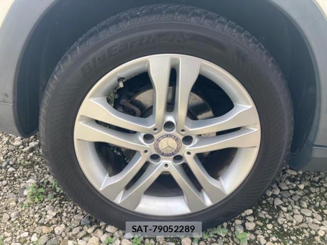Mercedes Benz GLA-CLASS 2014-08 8660198-7
