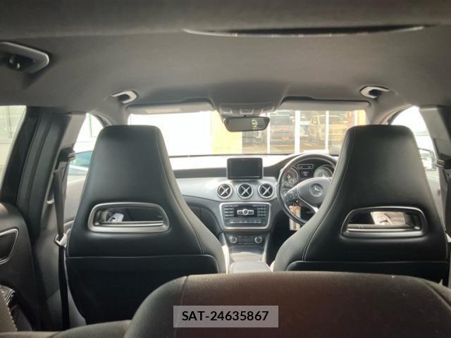 Mercedes Benz GLA-CLASS 2014-12 8660197-12