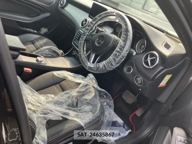 Mercedes Benz GLA-CLASS 2014-12 8660197-17