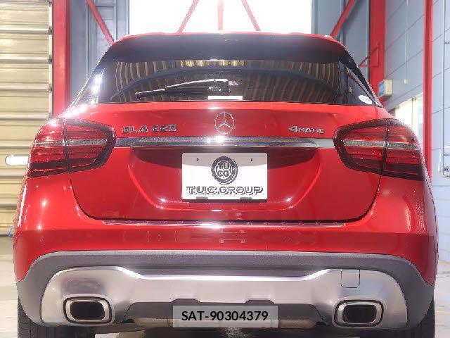 Mercedes Benz GLA-CLASS 2017-12 8666492-14