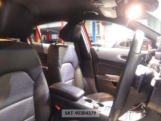 Mercedes Benz GLA-CLASS 2017-12 8666492-25