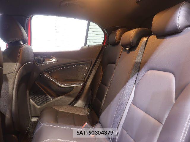 Mercedes Benz GLA-CLASS 2017-12 8666492-29