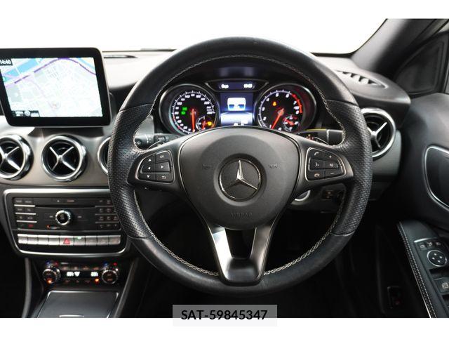 Mercedes Benz GLA-CLASS 2019-10 8685939-19